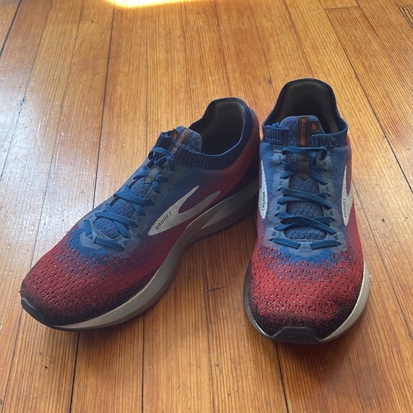 Brooks Levitate 3 Men’s Running Sneakers - Picture 7 of 8